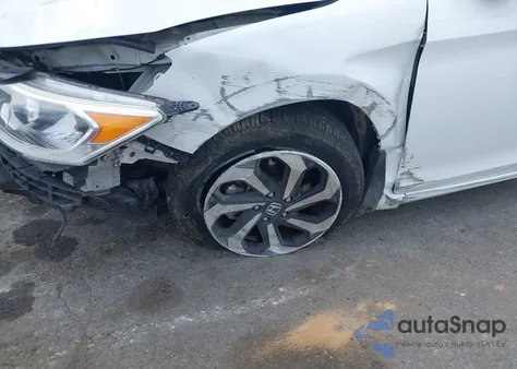 2017 Honda Accord Ex-L z USA, uszkodzony, nr VIN 1HGCR2F83HA038843